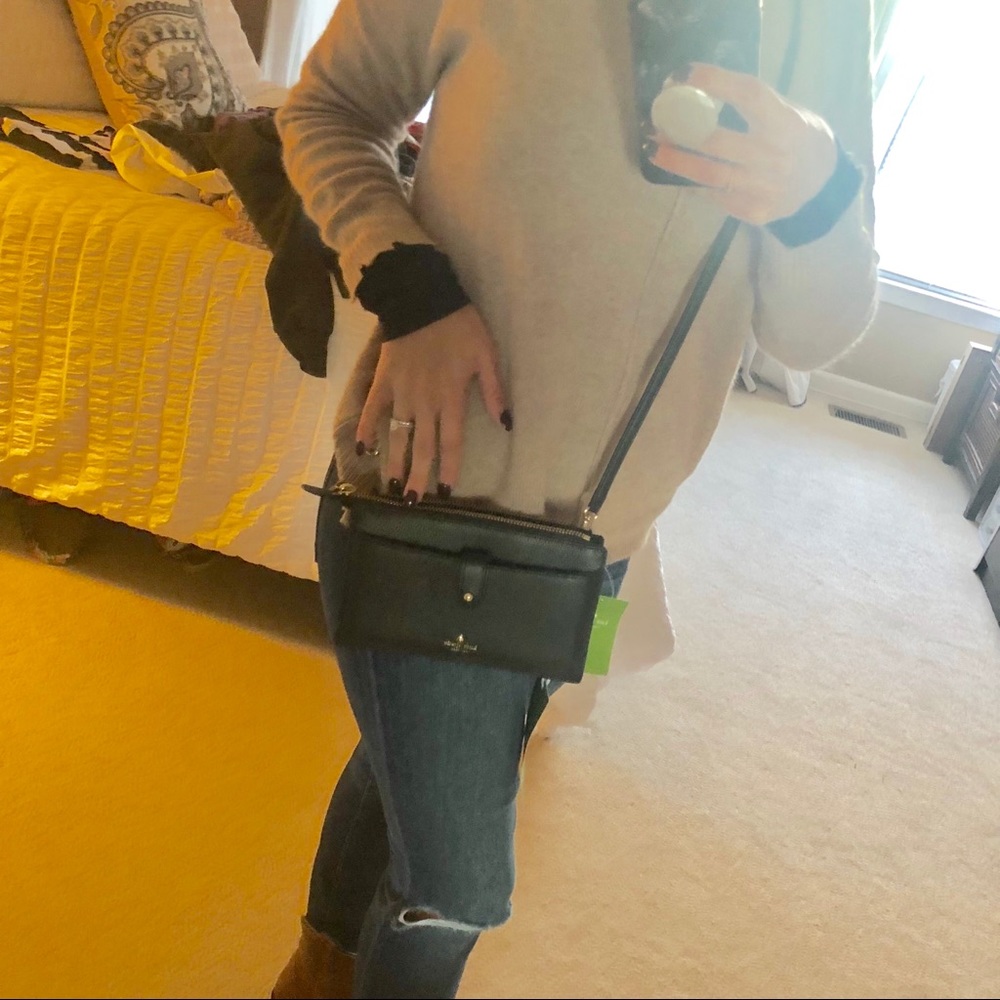 SALE🎉Kate spade black “Alegra” crossbody - Picture 7 of 8